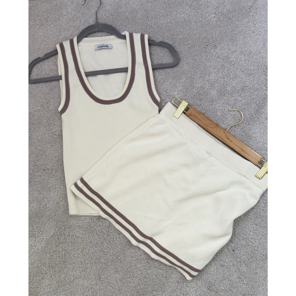 Magnolia Boutique 2 Piece Knit Set - Striped Trim Tank Top (M) & Skirt (S)